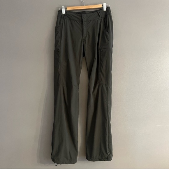 REI Womens Cargo Pants Outdoor Hiking UPF 30+ Bungee Cuffs Green Sz 2 - Picture 1 of 11